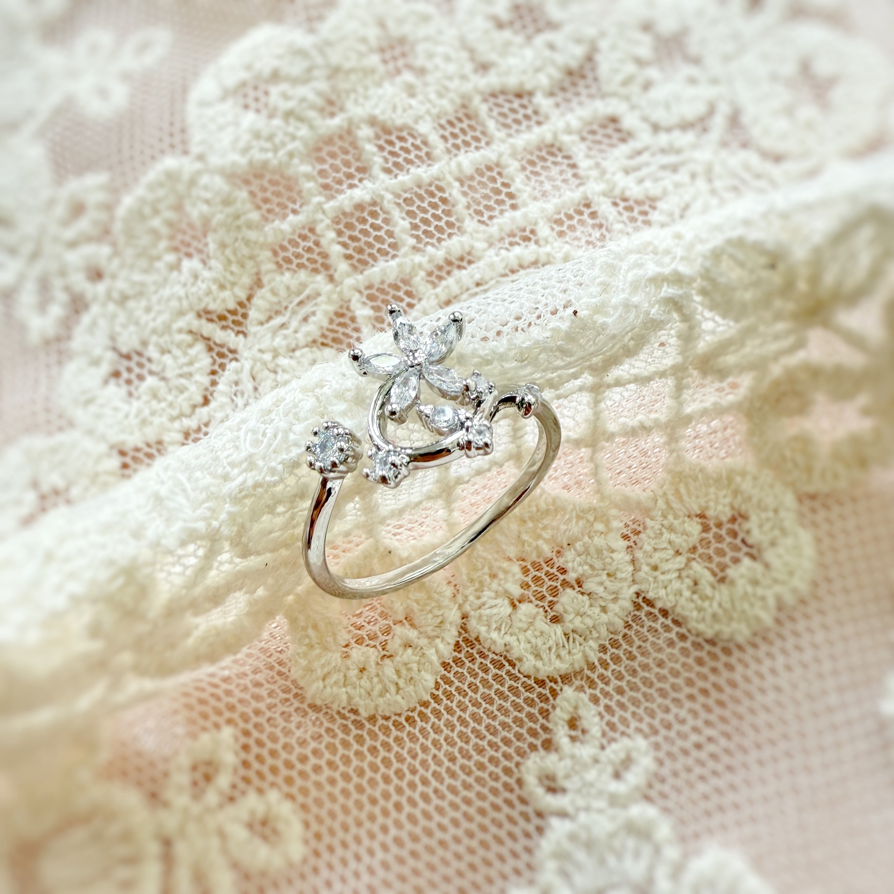Nail Adorned Dainty Floral Silver Adjustable Ring - Sisilia Jewels