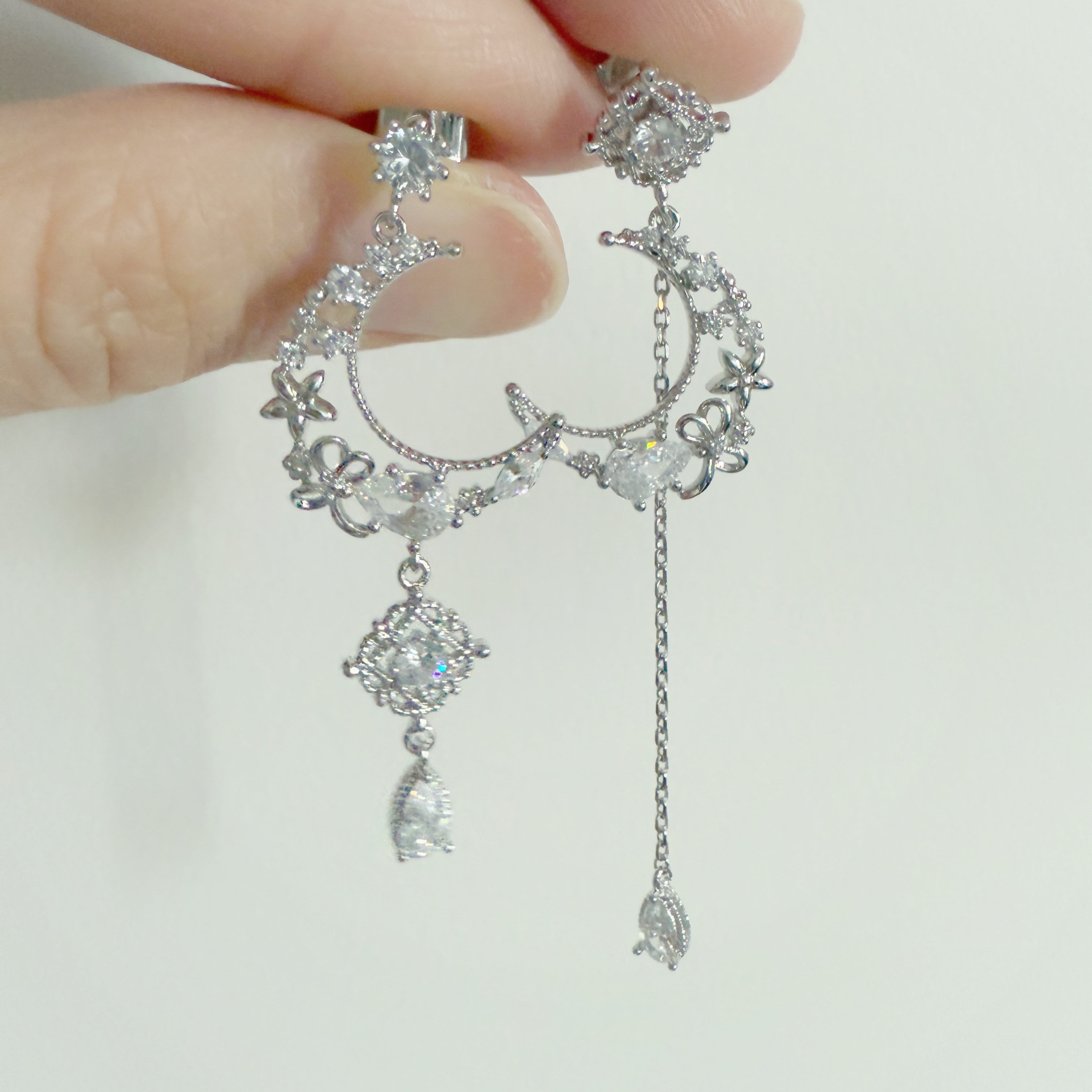 Flower On The Moon Silver Dangly Earrings - Sisilia Jewels