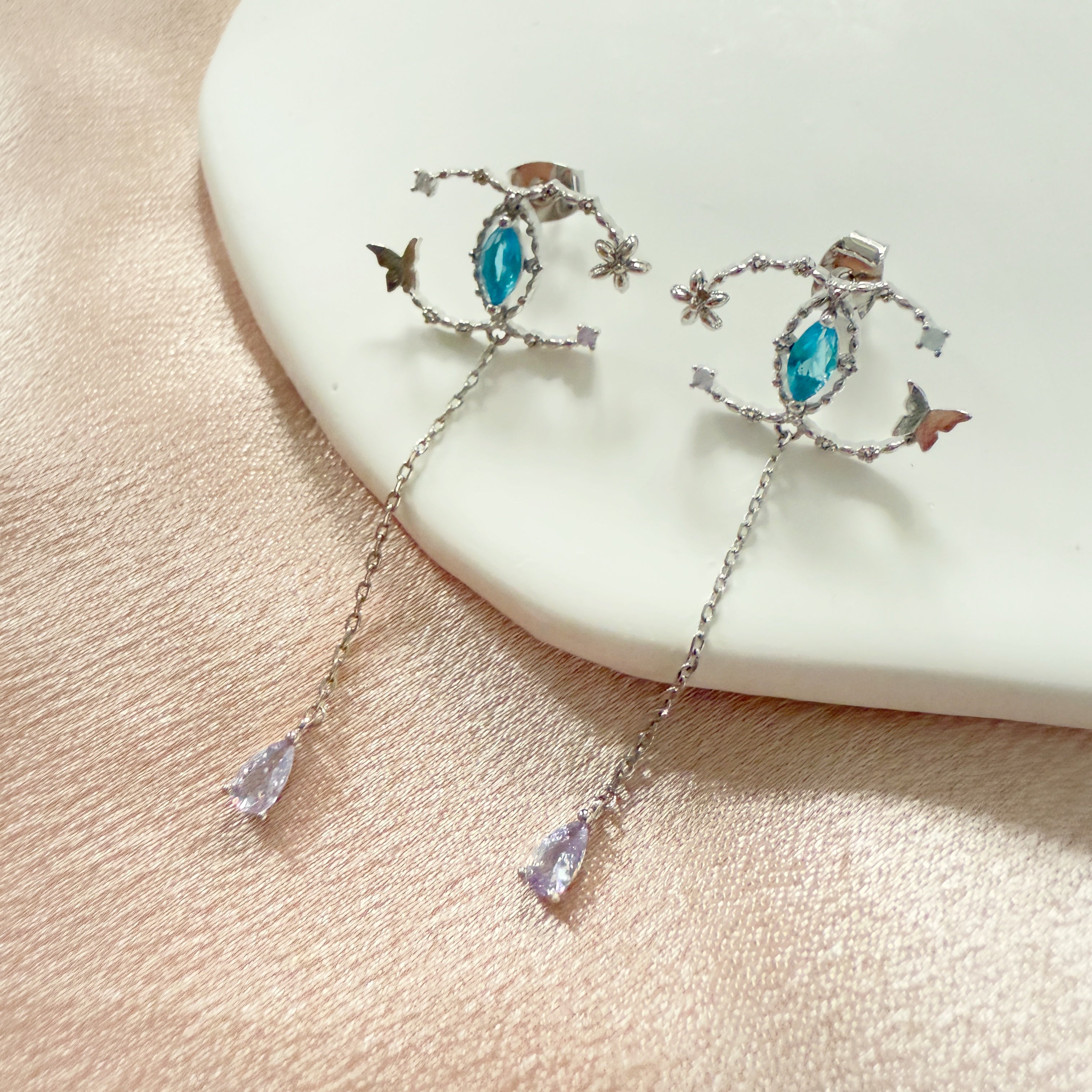 Graceful C-Shaped Flutter Dangle Earrings - Sisilia Jewels