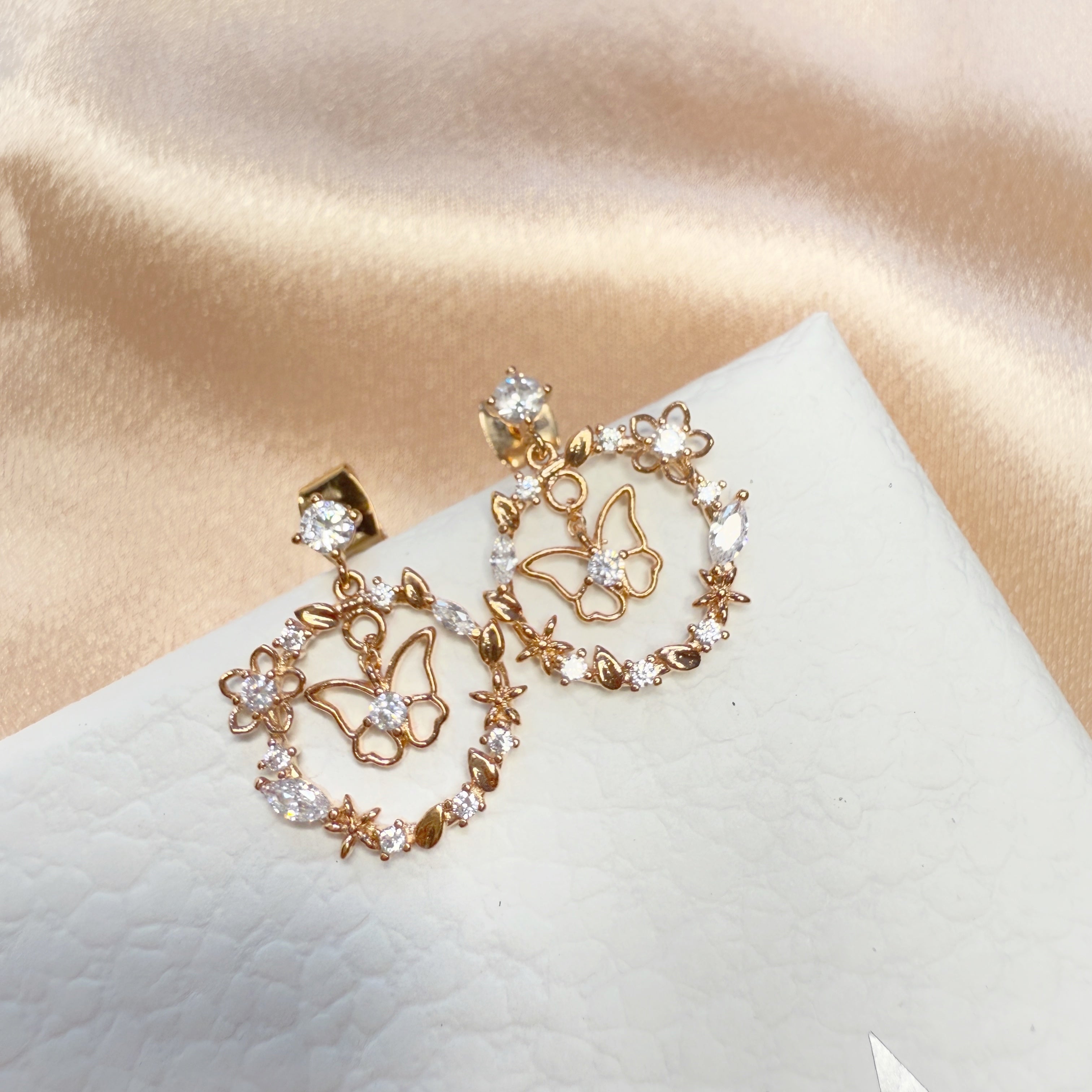 Fluttering Rose Gold Wreath Drop Earrings - Sisilia Jewels