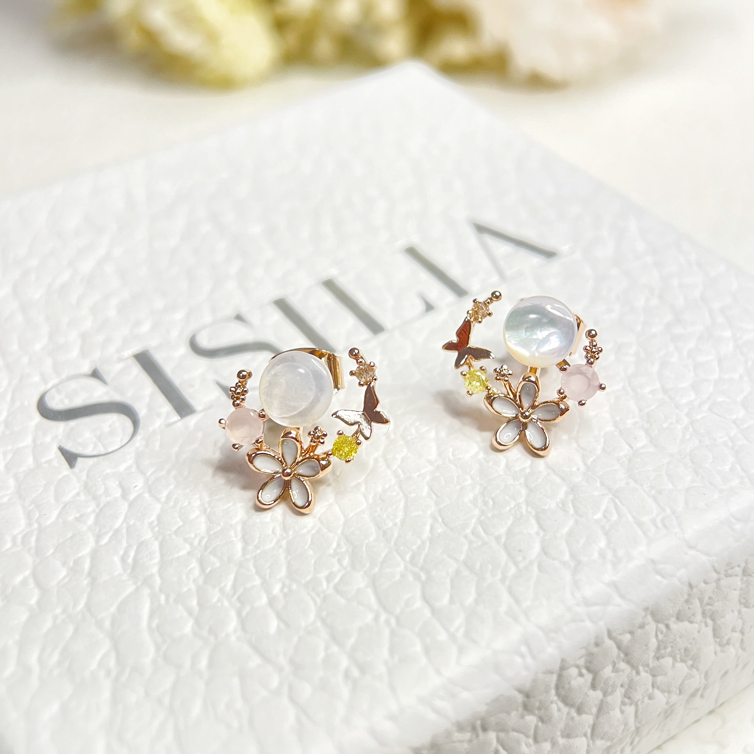 Adjustable Gold Ring & Flower Earring Studs Set - Sisilia Jewels