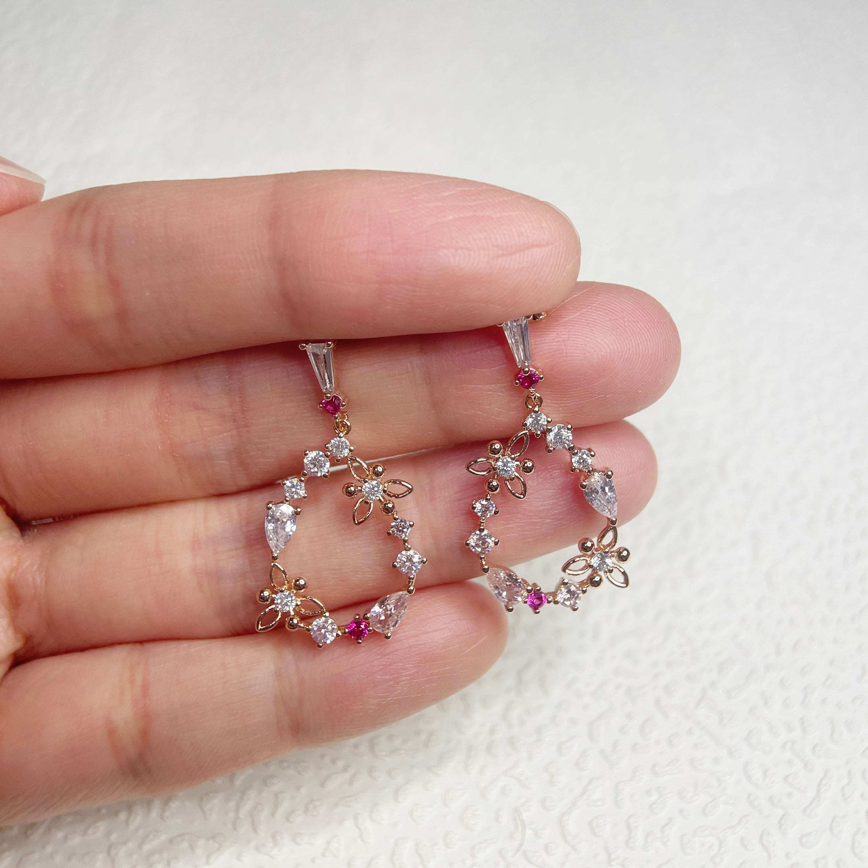 Trillium Rose Gold Drop Earrings - Sisilia Jewels