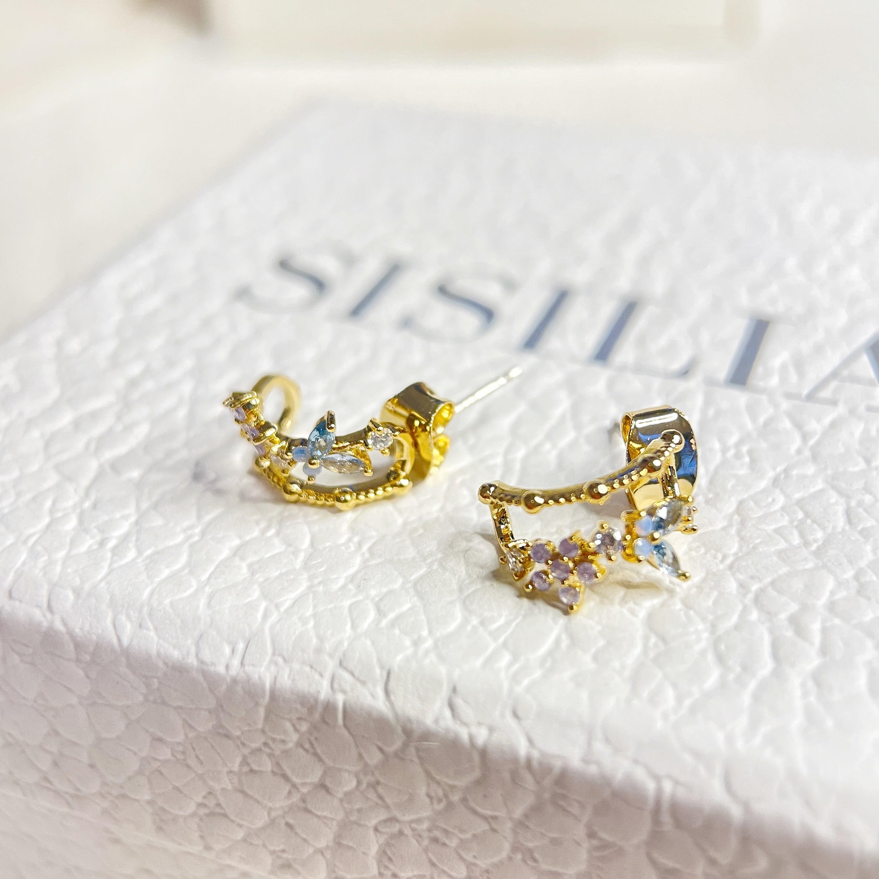 Butterfly Minimalist Gold Jewelry Set - Sisilia Jewels