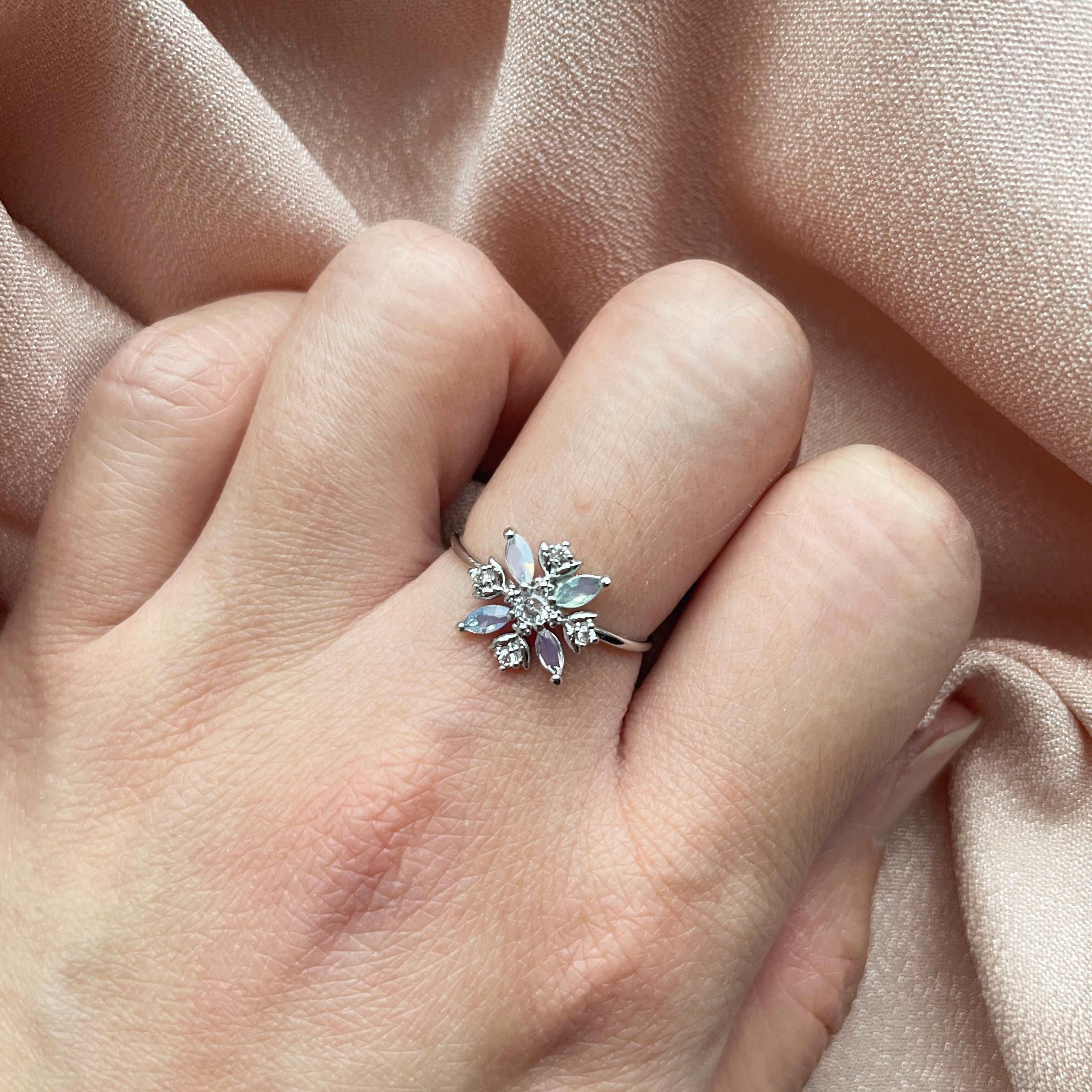 Bloommig Flower Silver Adjustable Ring - Sisilia Jewels