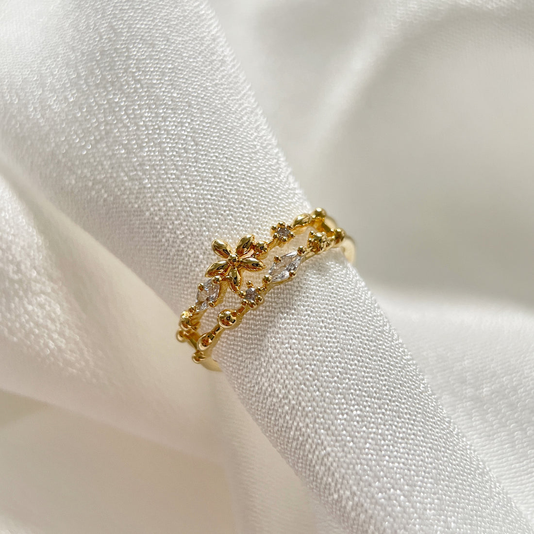 Adjustable Gold Ring & Flower Earring Studs Set - Sisilia Jewels