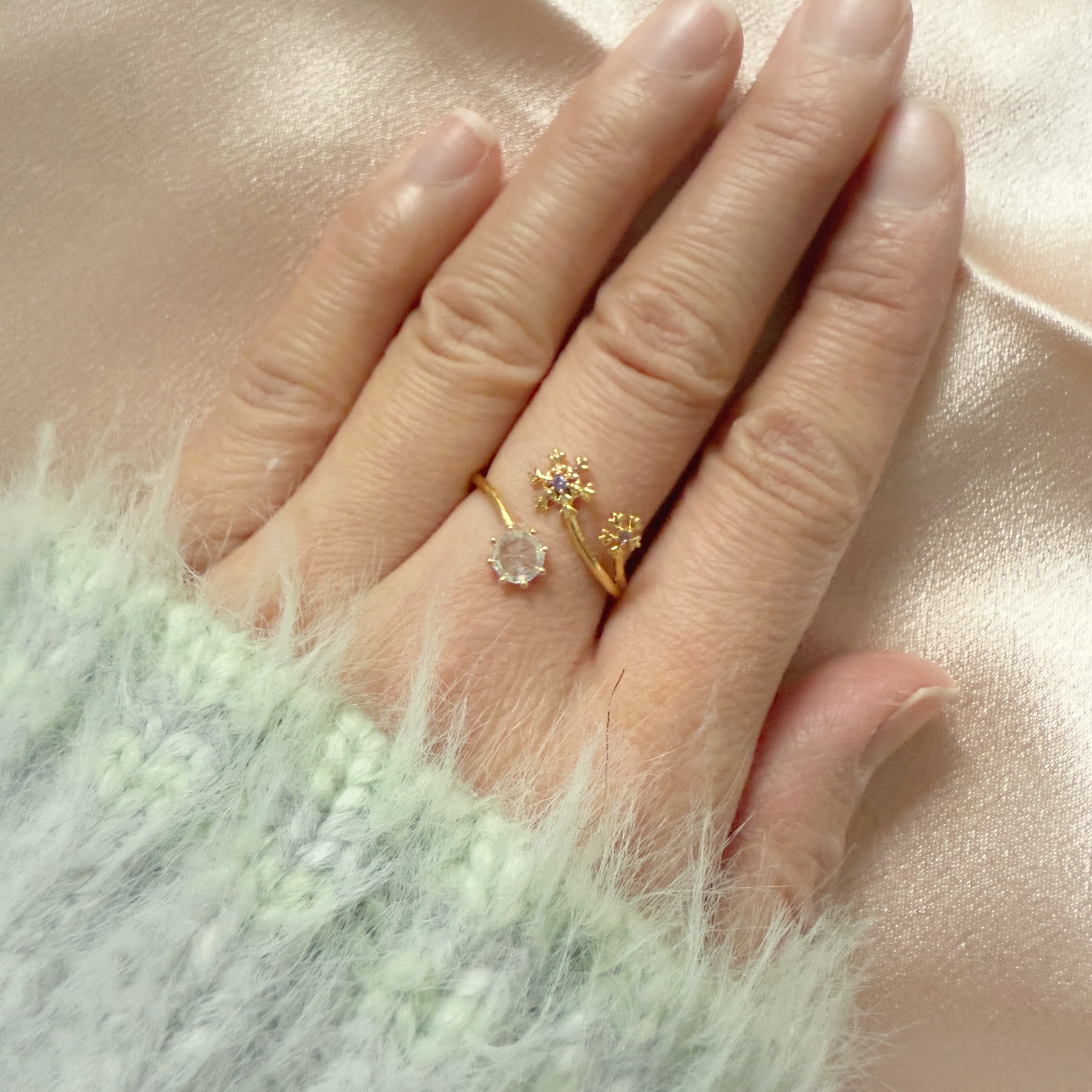 Sparkly Snowflake Gold Adjustable Ring - Sisilia Jewels