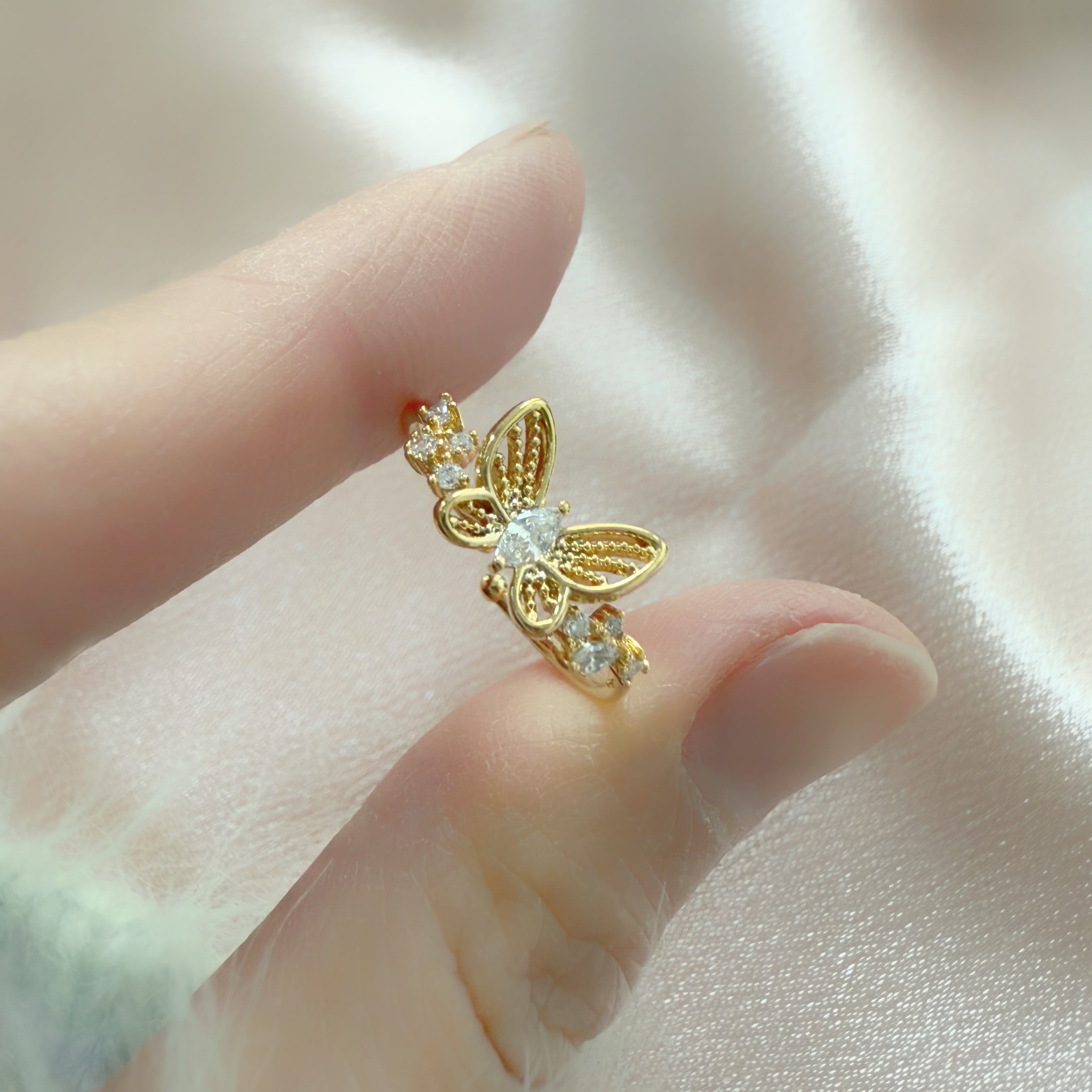 Gold Butterfly Wing Enchanted Ring - Sisilia Jewels