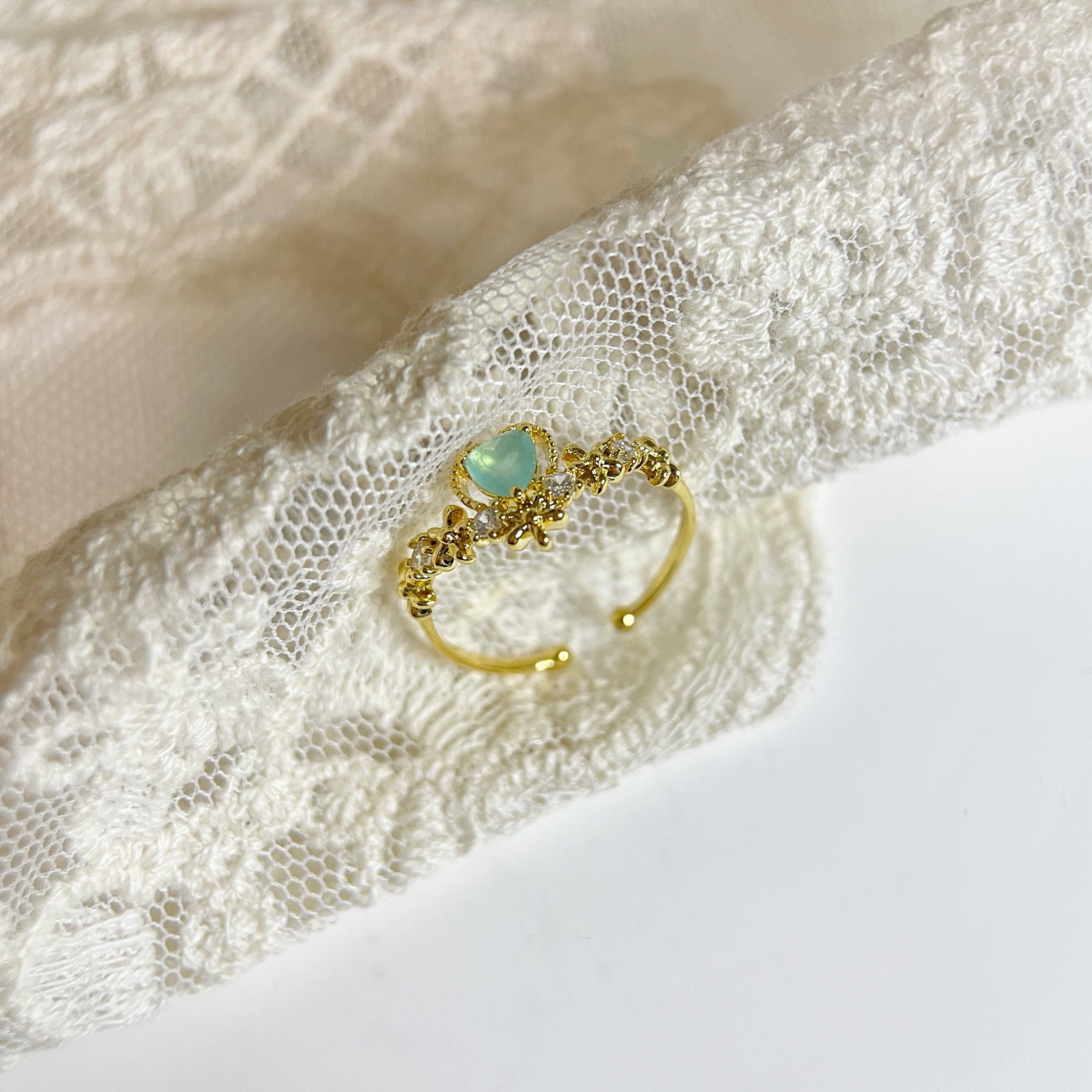 Golden Heart Bloom Jewelry Set - Sisilia Jewels
