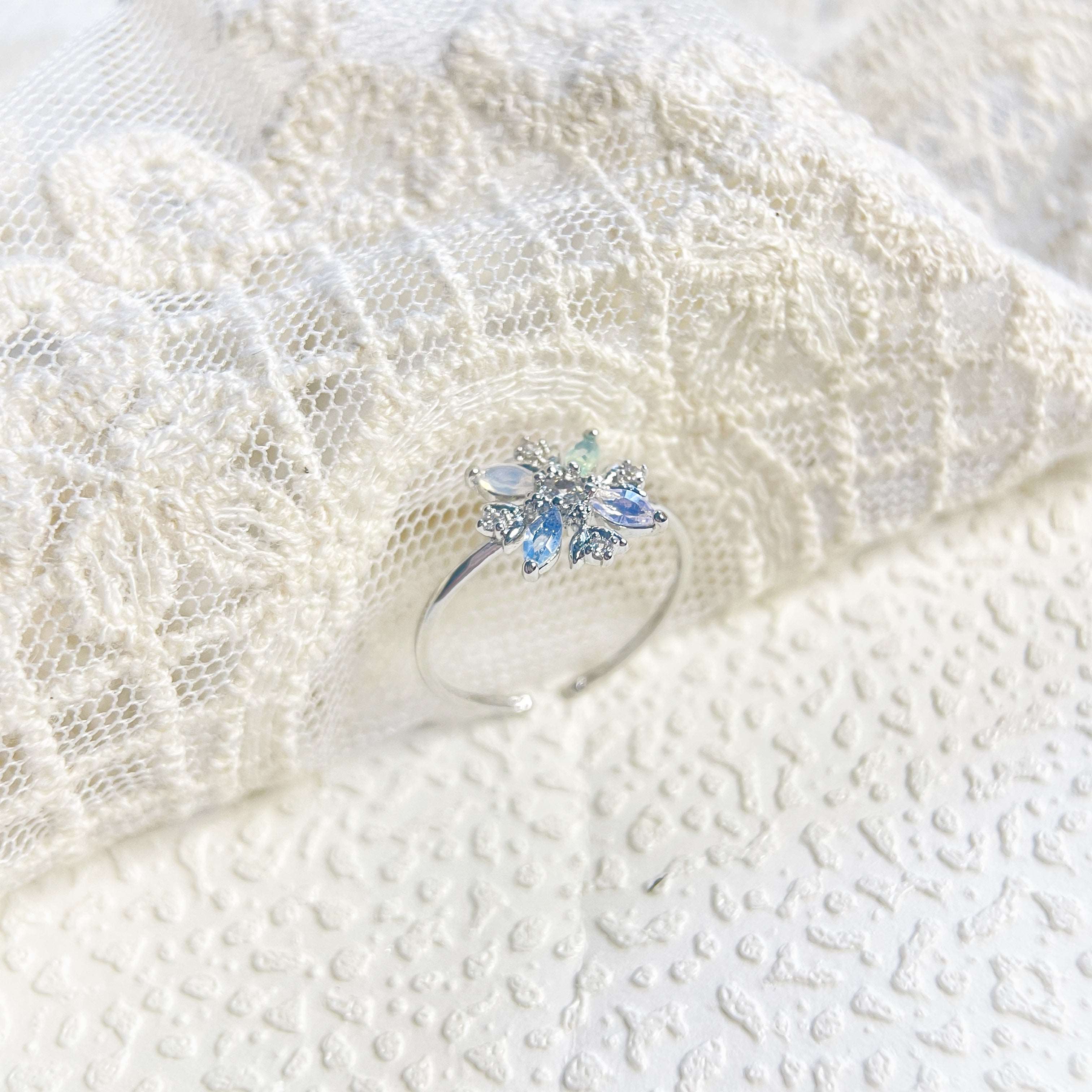 Bloommig Flower Silver Adjustable Ring - Sisilia Jewels