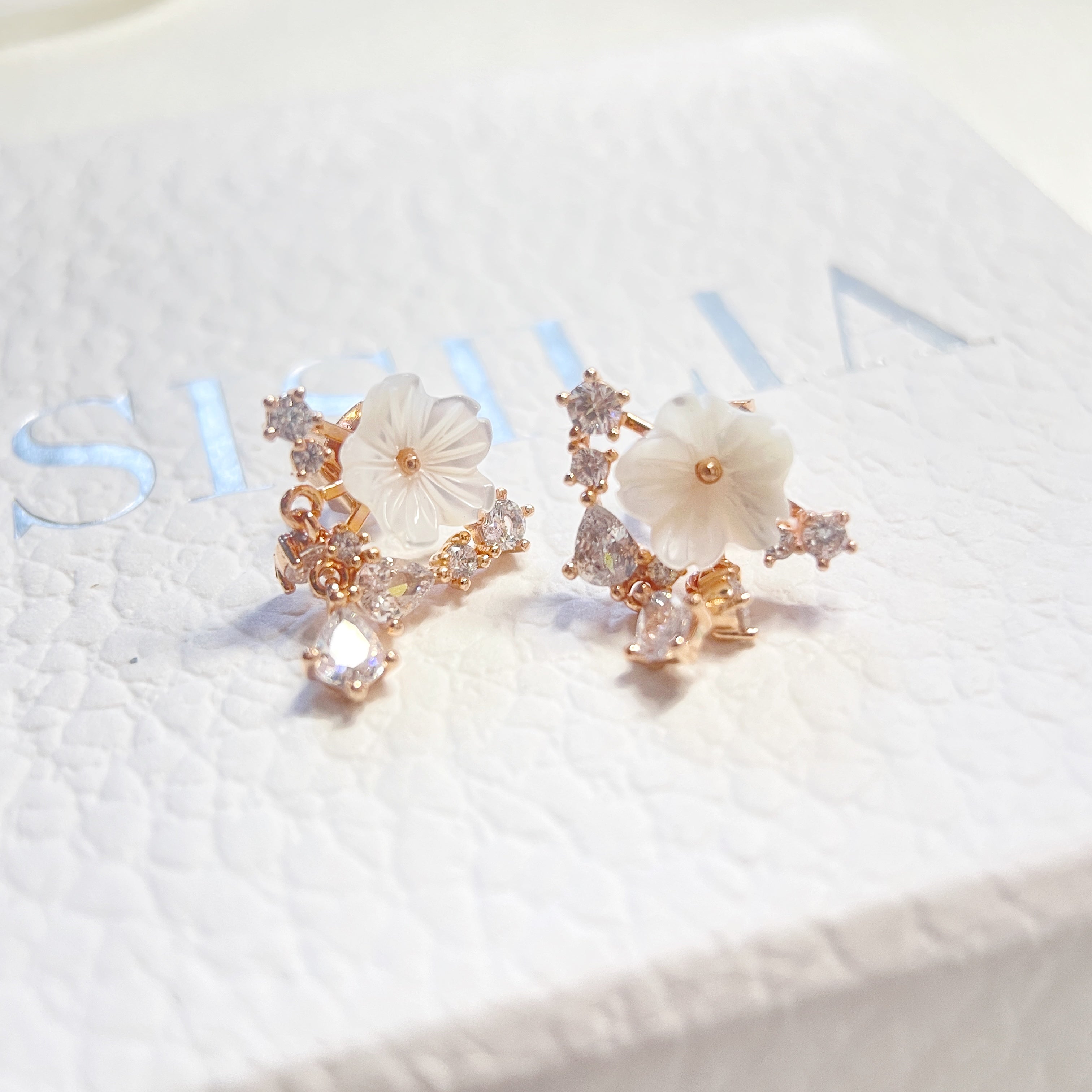 Sisilia Jewels - Hypoallergenic earring collection