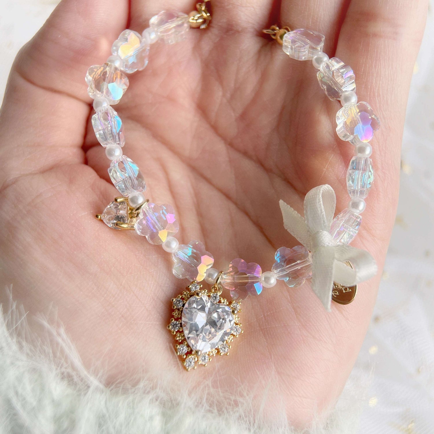 White flower crystal bracelet - Sisilia Jewels