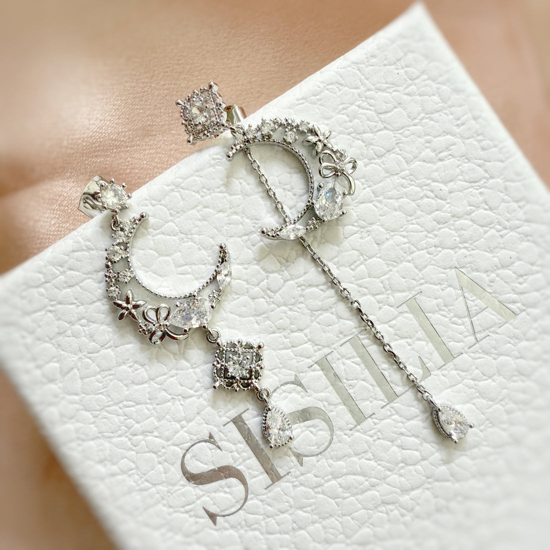 Flower On The Moon Silver Dangly Earrings - Sisilia Jewels