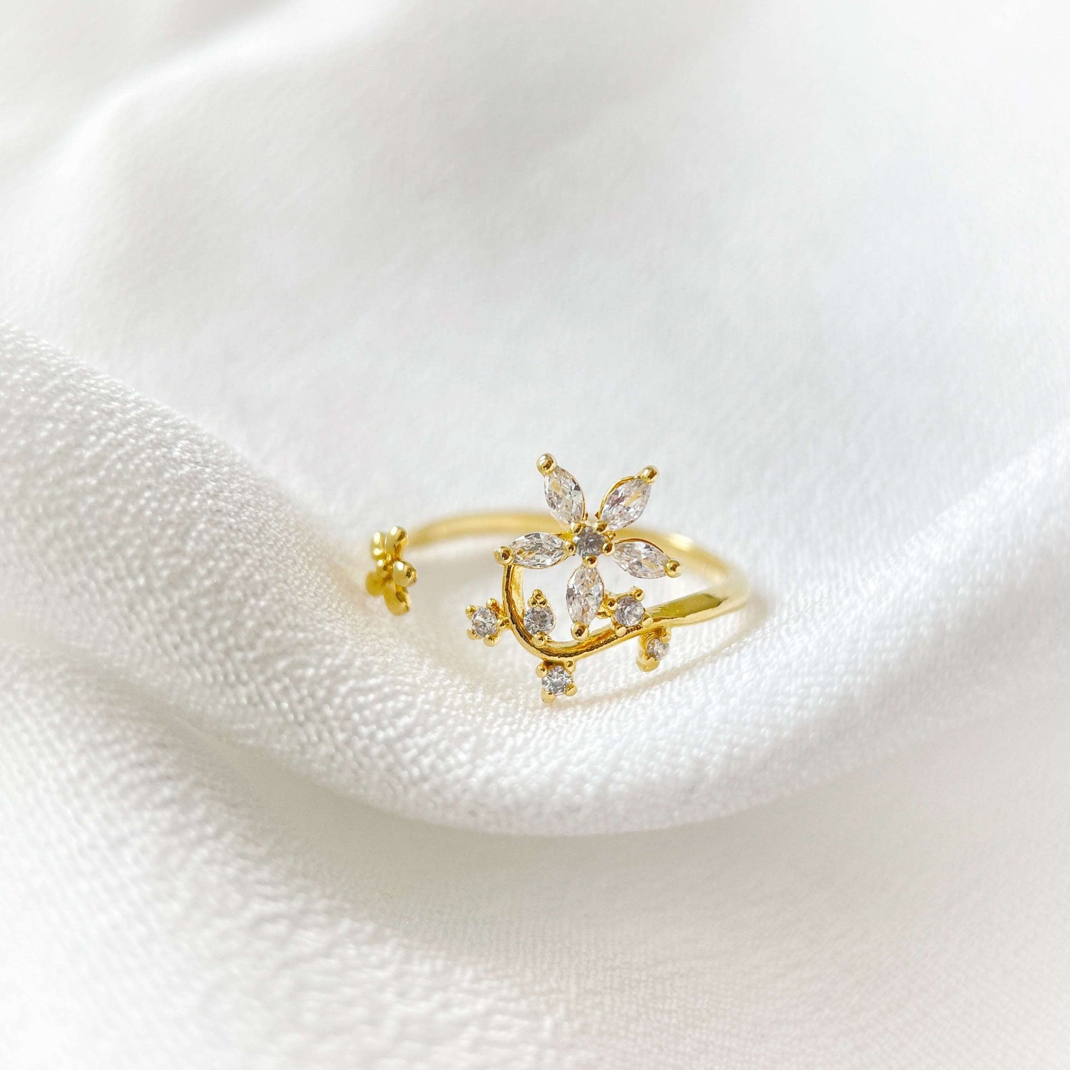 Nail Adorned Dainty Floral Gold Adjustable Ring - Sisilia Jewels