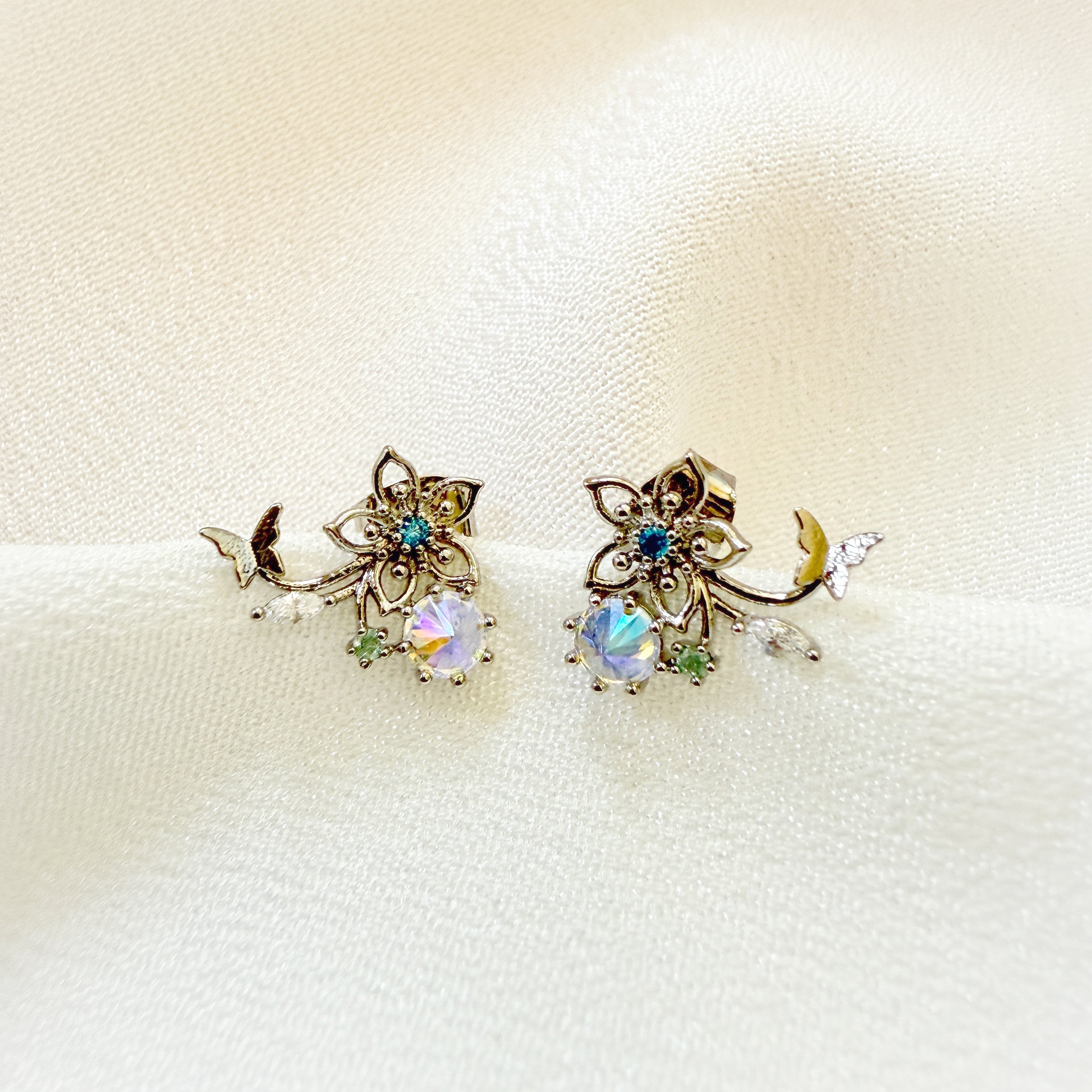 Whimsy Forget-me-not studs