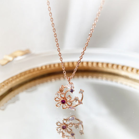 Moonflower pendant necklace - Sisilia Jewels